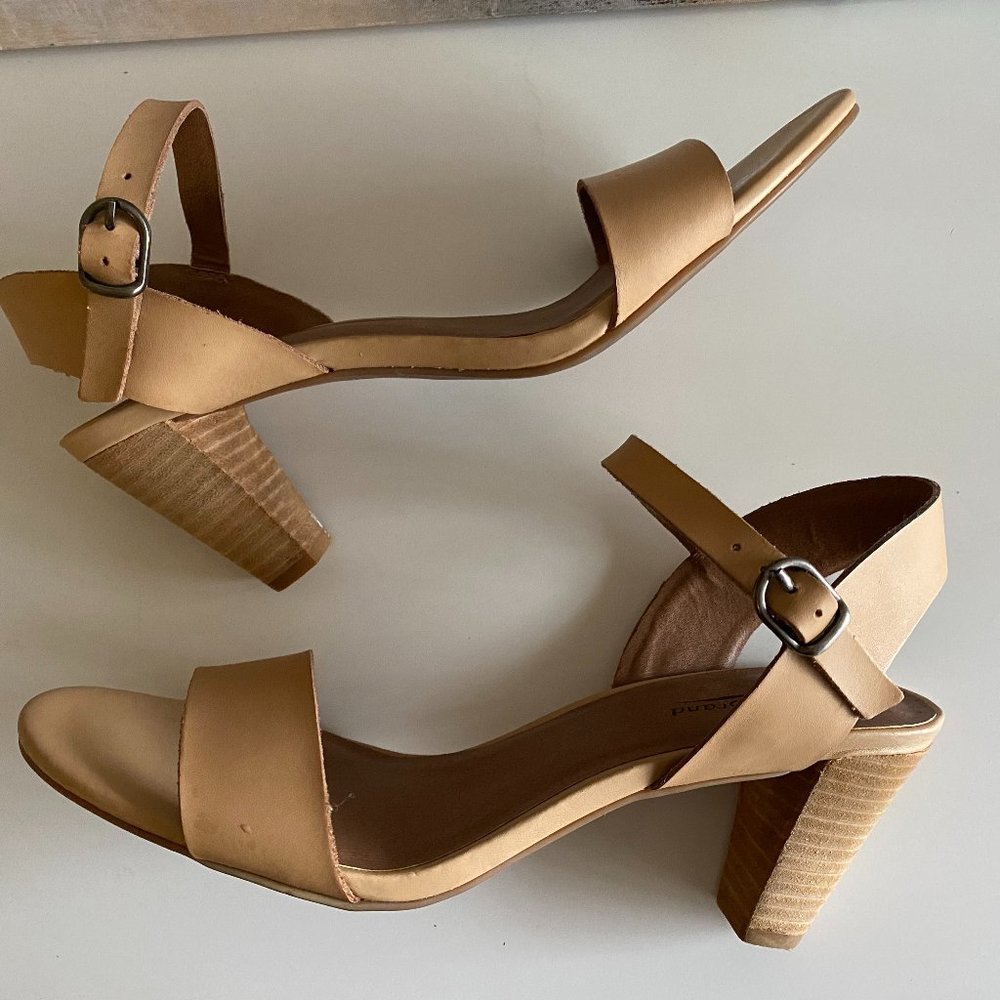 Lucky Brand Strappy Sandals